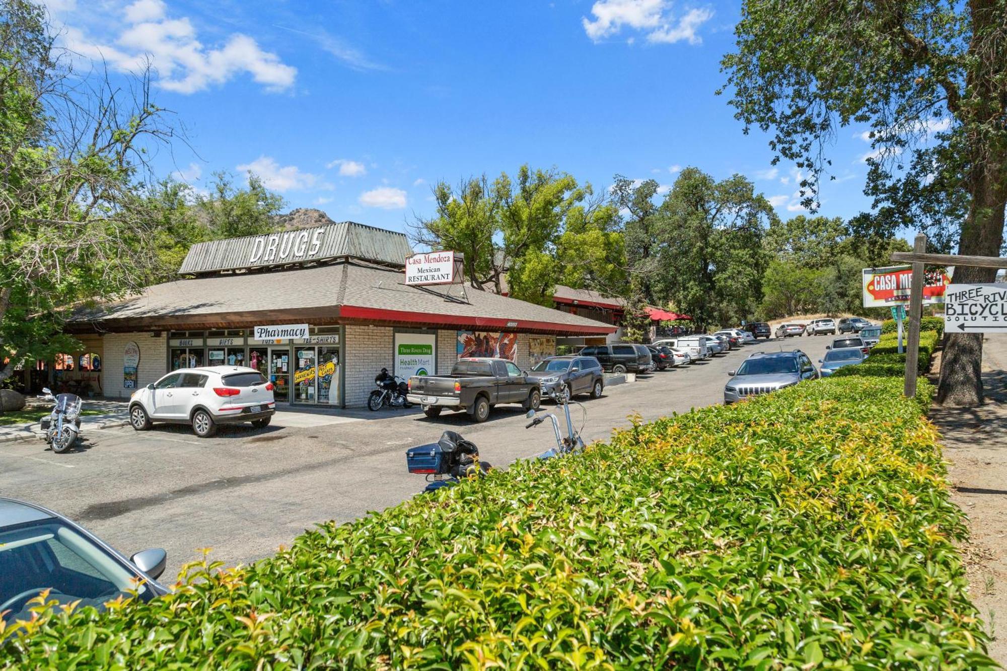 The Belle Sequoia Motel Rm9 Three Rivers Esterno foto